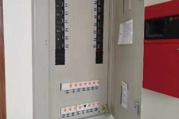 Adecuación de Tableros Eléctricos e Instalaciones Complementarias